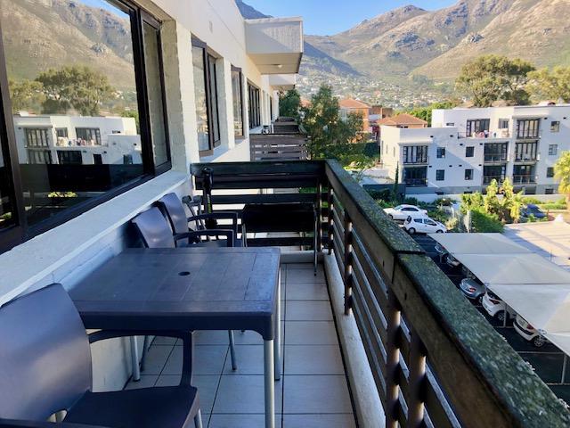 To Let 2 Bedroom Property for Rent in Hout Bay Western Cape